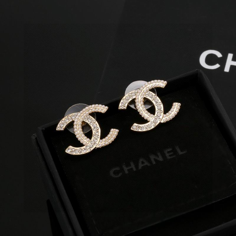 Chanel Earring 06yxh69